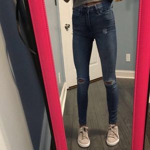 High rise super skinny Hollister jeans (size 0S)